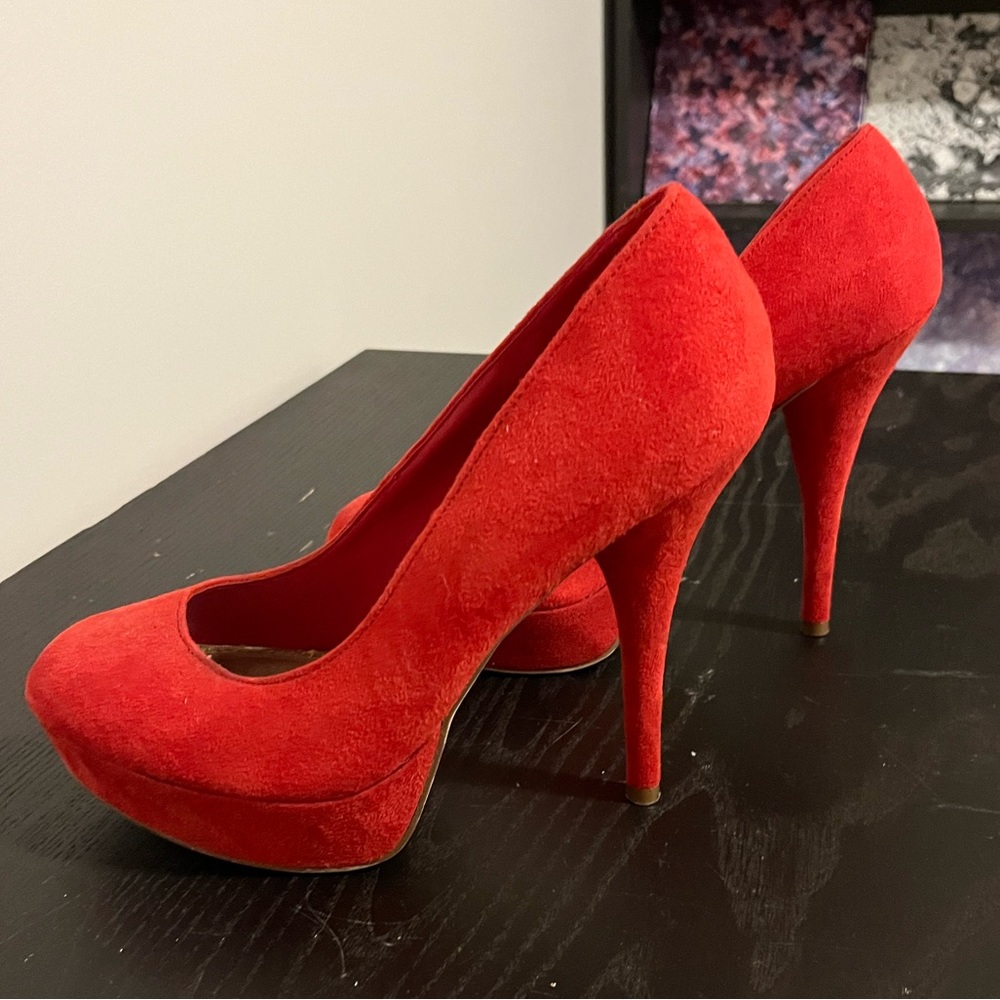 Size 10 Brash Red Suede 6” Heels